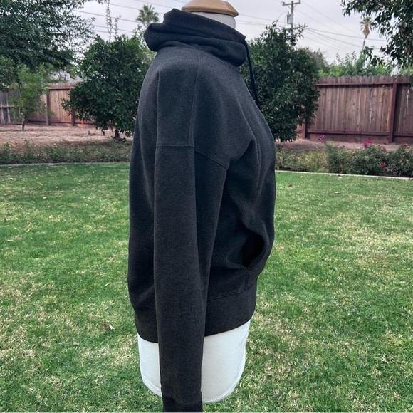 Lululemon Go Forward Pullover Fleece Sweater Sweatshirt| Size 6 - Picture 6 of 13